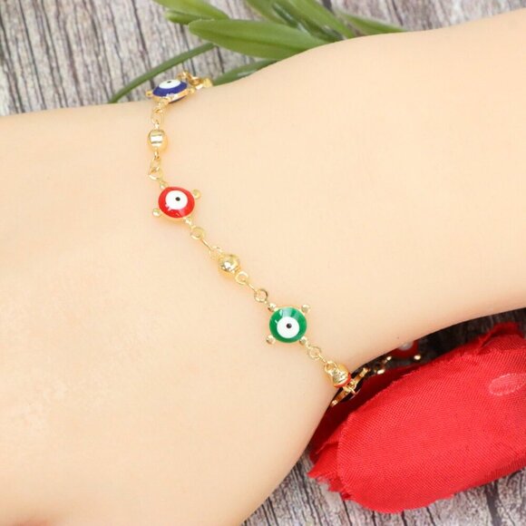 "Trendy Handmade Bracelet – A Stylish Gift for Women & Girls, MAR092037 - Picture 9 of 10